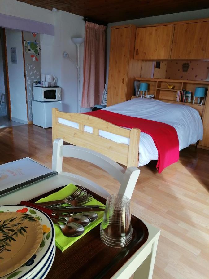 La Petite Boulangerie, Chambre D'Hotes Independante Vaubadon Zewnętrze zdjęcie